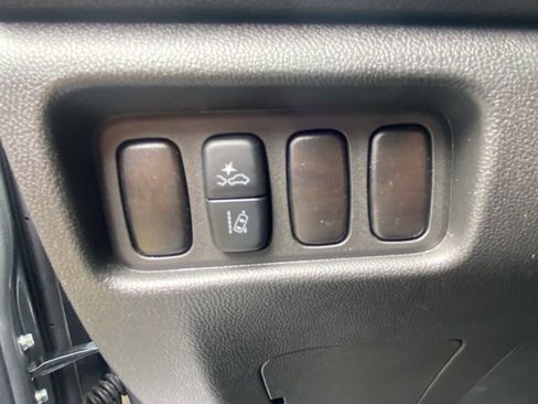 Used 2024 Mitsubishi Outlander Sport ES image 15