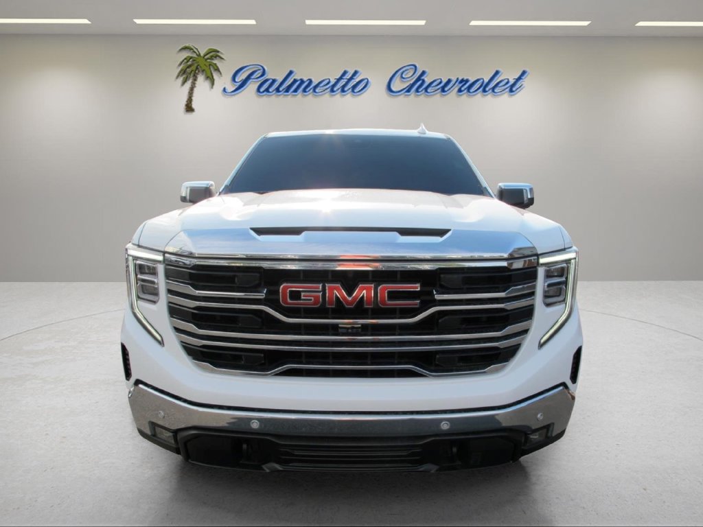 Used 2025 GMC Sierra 1500 SLT w/ SLT Premium Plus Package AWD/4WD image 7