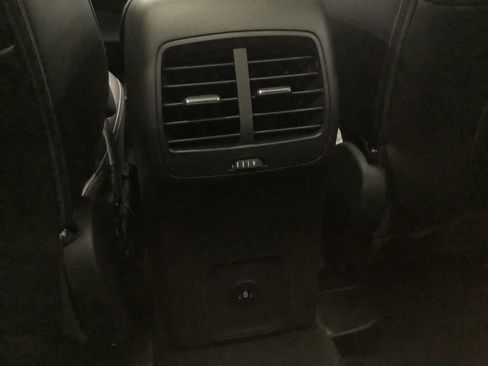 Used 2025 Ford Escape Platinum w/ Premium Technology Package AWD/4WD image 15