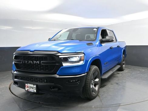 Used 2023 RAM 1500 Big Horn AWD/4WD image 7