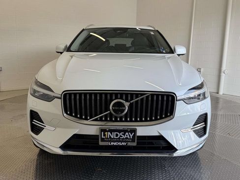 Used 2023 Volvo XC60 T8 Ultimate w/ Climate Package AWD/4WD image 8