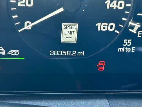 Used 2024 Ford Mustang GT Premium image 38