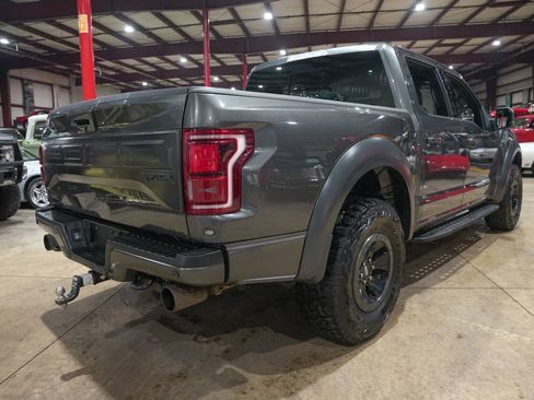 Used 2018 Ford F150 Raptor w/ Equipment Group 802A Luxury AWD/4WD image 8