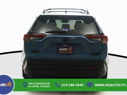 Used 2023 Toyota RAV4 AWD Hybrid image 12