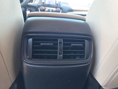 Used 2018 Honda CR-V LX image 38