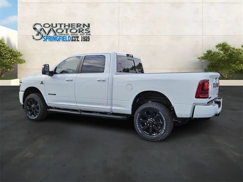 New 2025 RAM 2500 Laramie AWD/4WD image 3