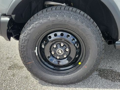 New 2026 Ford Bronco Big Bend w/ Black Diamond Package AWD/4WD image 6
