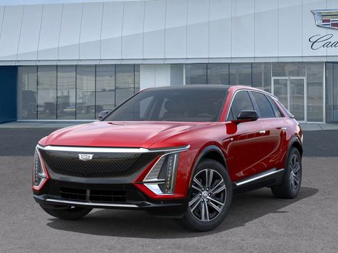 New 2025 Cadillac Lyriq Luxury image 6