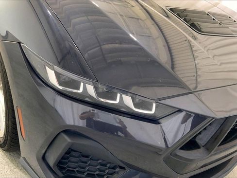 Used 2024 Ford Mustang GT Premium image 12