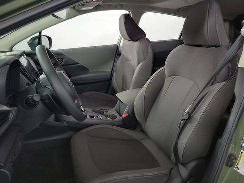 Used 2026 Subaru Crosstrek 2.5i Premium AWD/4WD image 14