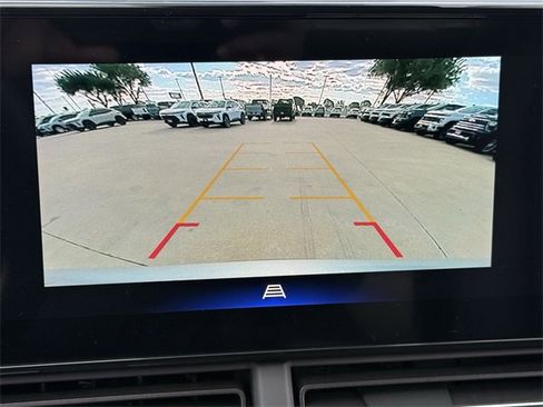 New 2026 Chevrolet Trax RS w/ Driver Confidence Package image 17