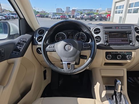 Used 2012 Volkswagen Tiguan S AWD/4WD image 12