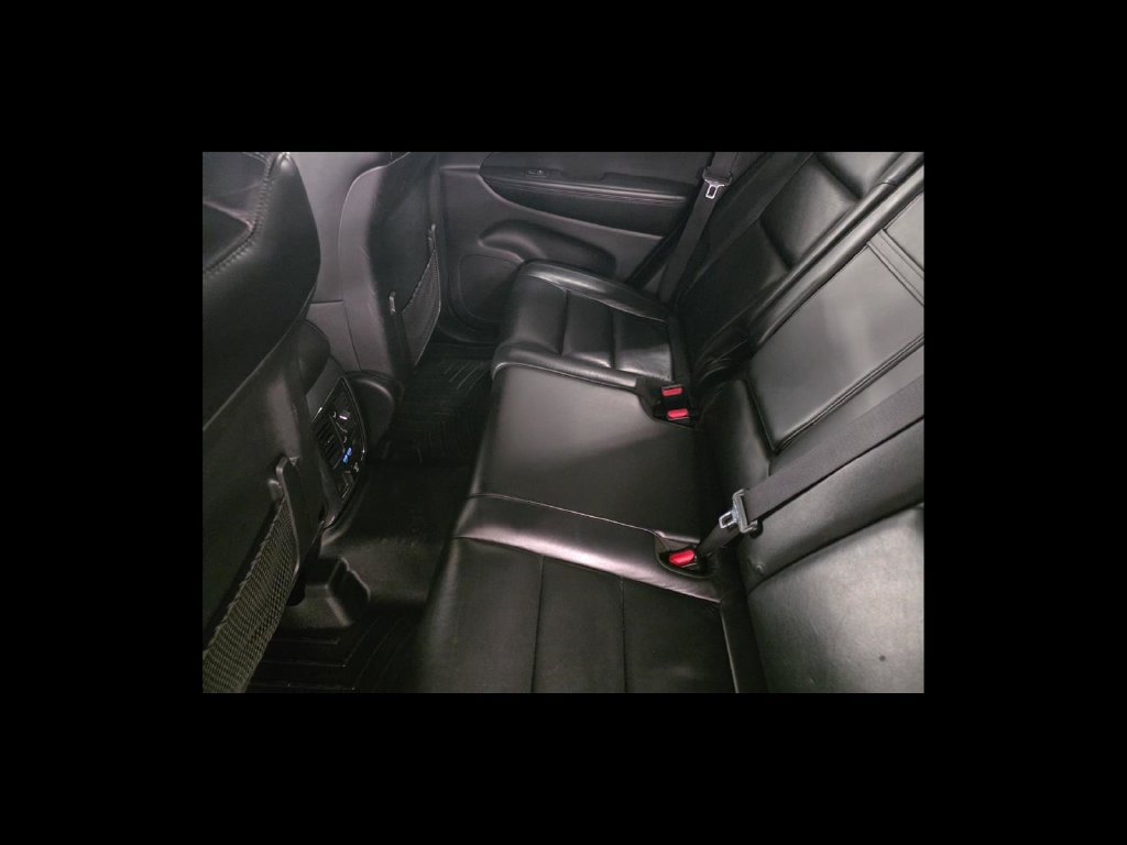 Used 2019 Jeep Grand Cherokee Limited AWD/4WD image 17