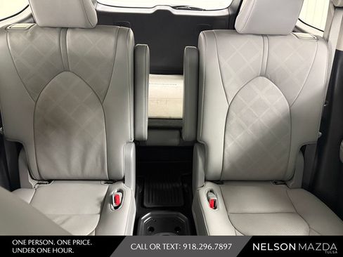 Used 2021 Toyota Highlander Platinum AWD/4WD image 33