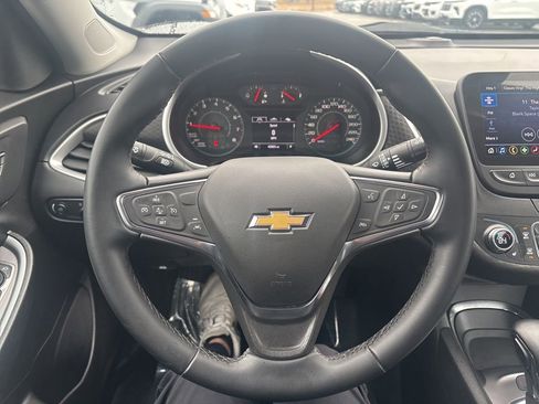 Used 2024 Chevrolet Malibu LT image 18