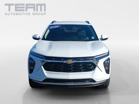 New 2026 Chevrolet Trax LT w/ Driver Confidence Package image 2