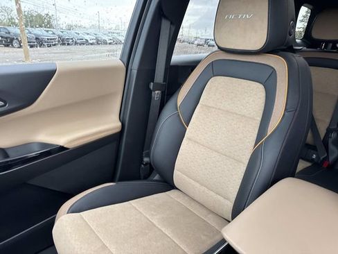 New 2026 Chevrolet Equinox ACTIV FWD image 40