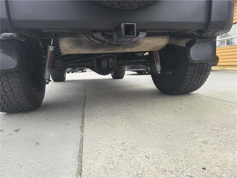 Used 2014 Jeep Wrangler Unlimited Sport w/ Connectivity Group image 31