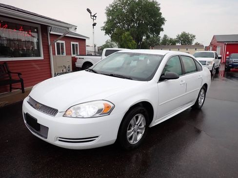 Used 2012 Chevrolet Impala LS FWD image 3