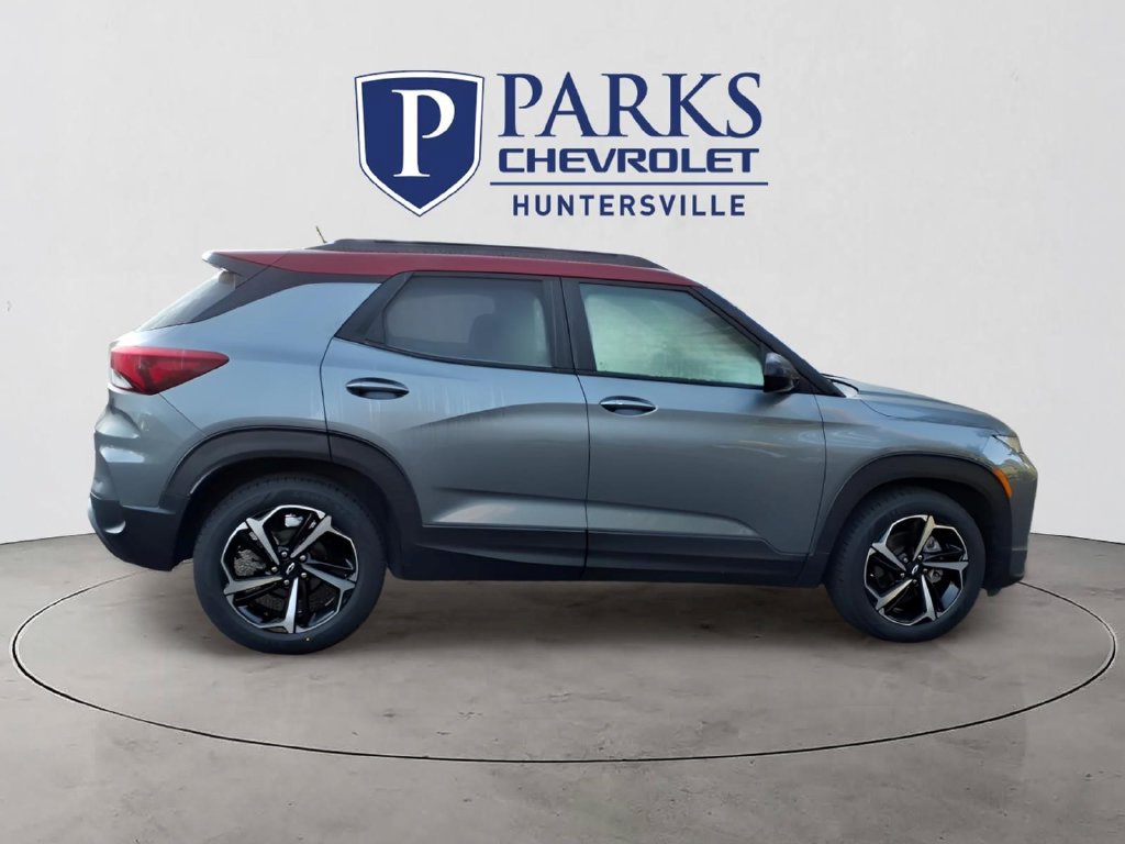 Used 2022 Chevrolet TrailBlazer RS w/ Sun and Liftgate Package FWD image 37