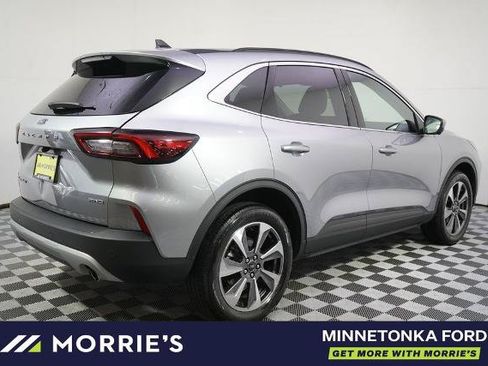 Certified 2023 Ford Escape Platinum AWD/4WD image 4