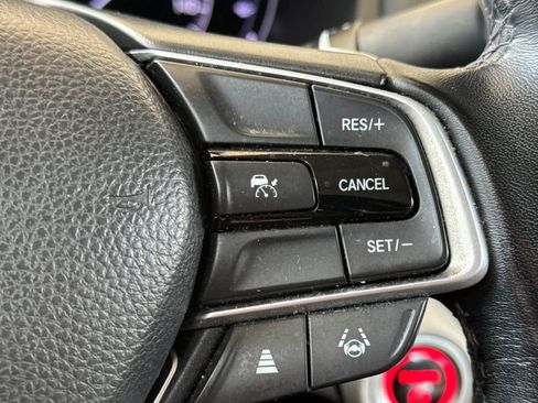 Used 2022 Honda Accord EX-L image 25