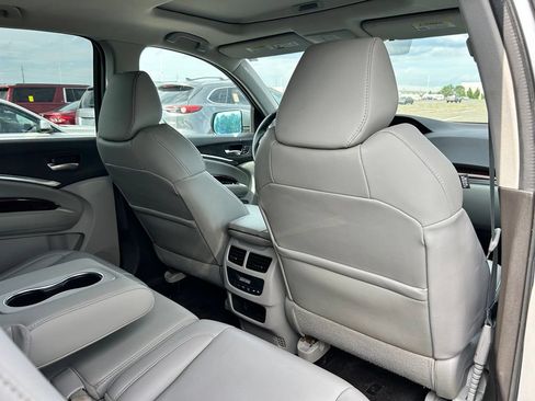 Used 2016 Acura MDX SH-AWD image 17