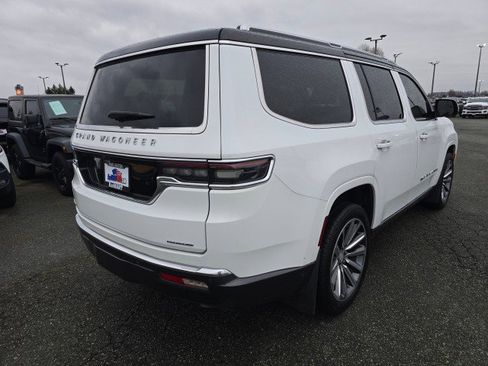 Used 2022 Jeep Grand Wagoneer Series I w/ HD Trailer Tow Package image 3