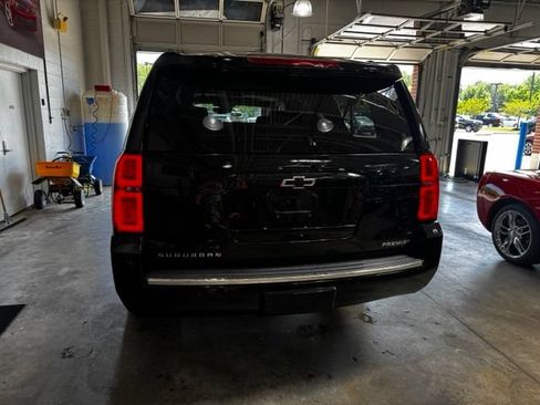 Used 2020 Chevrolet Suburban Premier w/ Max Trailering Package AWD/4WD image 32