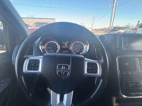 Used 2019 Dodge Grand Caravan GT image 7