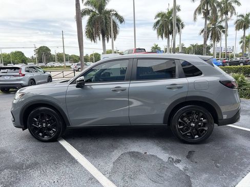 Certified 2025 Honda HR-V Sport image 5