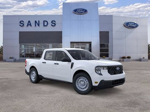 New 2026 Ford Maverick XL w/ Equipment Group 101A AWD/4WD image 7