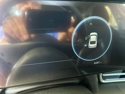 Used 2024 Hyundai Elantra SEL FWD image 4