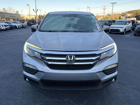 Used 2016 Honda Pilot EX image 2