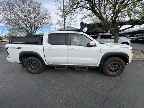 Used 2023 Nissan Frontier PRO-4X w/ Pro-4X Premium Package image 3