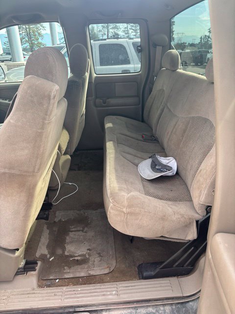 Used 2001 Chevrolet Silverado 2500 LS w/ Off-Road Skid Plate Pkg AWD/4WD image 13