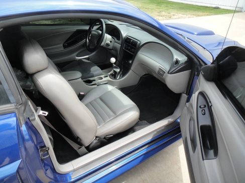 Used 2003 Ford Mustang GT RWD image 12