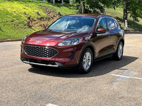 Used 2021 Ford Escape SE w/ Convenience Package FWD image 24