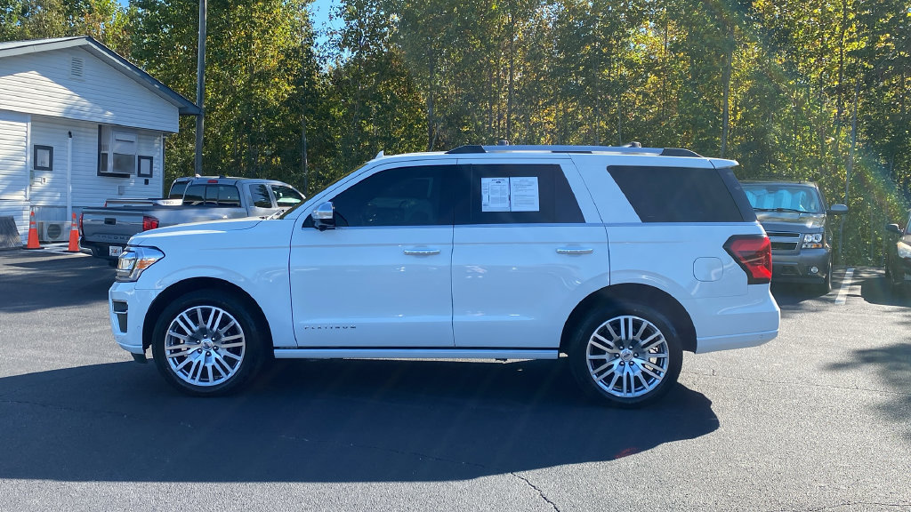 Used 2024 Ford Expedition Platinum AWD/4WD image 8