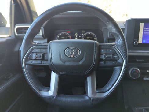 Used 2024 Toyota Tacoma TRD Off-Road image 16