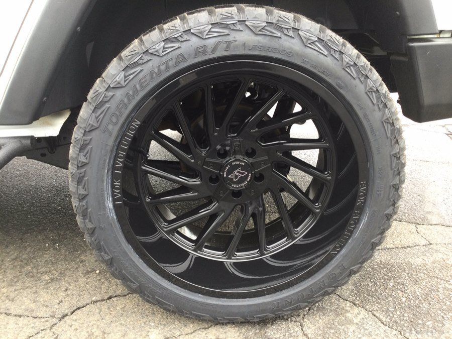 Used 2017 Jeep Wrangler Unlimited Sport AWD/4WD image 31