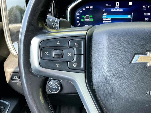 Used 2023 Chevrolet Silverado 1500 LTZ AWD/4WD image 28