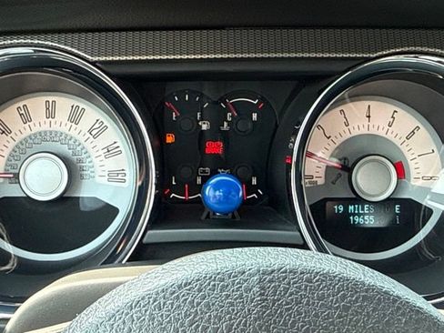 Used 2011 Ford Mustang GT Premium w/ Comfort Pkg RWD image 23