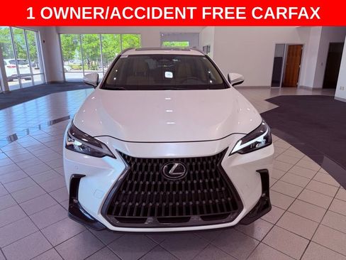 Used 2025 Lexus NX 250 FWD w/ Accessory Package (Z2) image 2