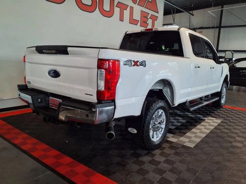 Used 2017 Ford F350 Lariat AWD/4WD image 8