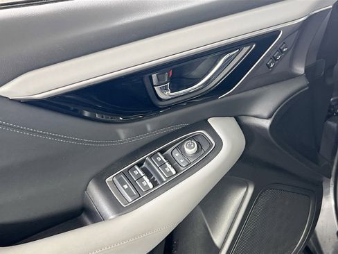 Used 2023 Subaru Outback Limited image 18