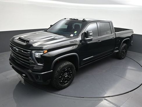 Used 2024 Chevrolet Silverado 2500 High Country w/ Midnight Edition AWD/4WD image 22