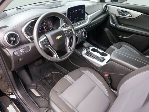 Used 2024 Chevrolet Blazer LT w/ Convenience Package FWD image 12