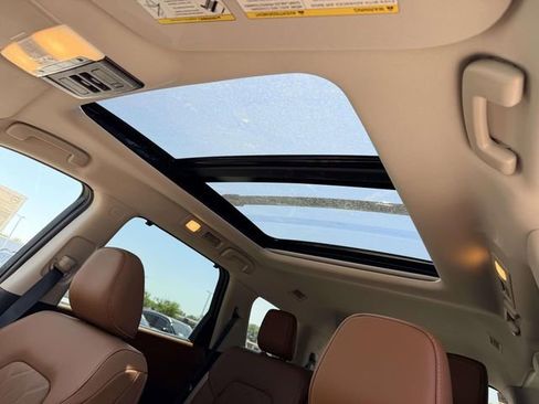 New 2026 Nissan Pathfinder Platinum AWD/4WD image 17