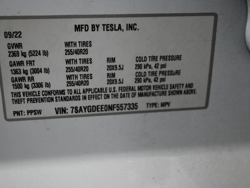 Used 2022 Tesla Model Y Long Range image 8